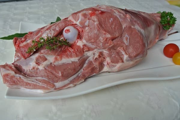 Gigot d'agneau entier désossé - Photo 1 sur 1