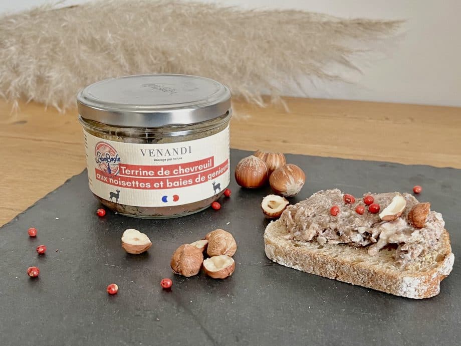 Terrine de chevreuil 100% français aux noisettes et baies de genièvre