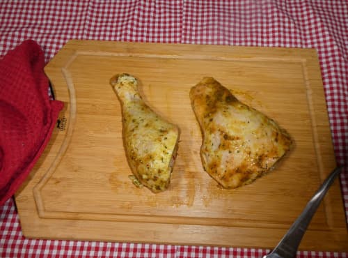 Cuisses de poulet marinées romarin citron - Photo 1 sur 1