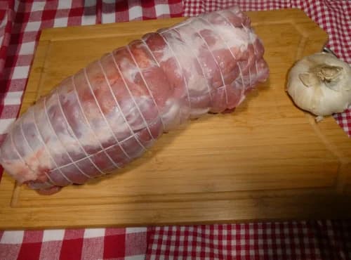 Epaule d'agneau désossée roulée en rôti - Photo 1 sur 1